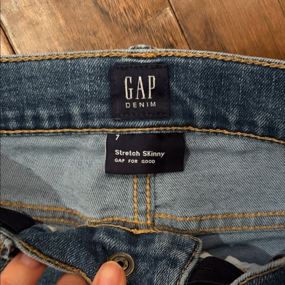 GAP Boys Stretch Skinny Jeans— Size 7